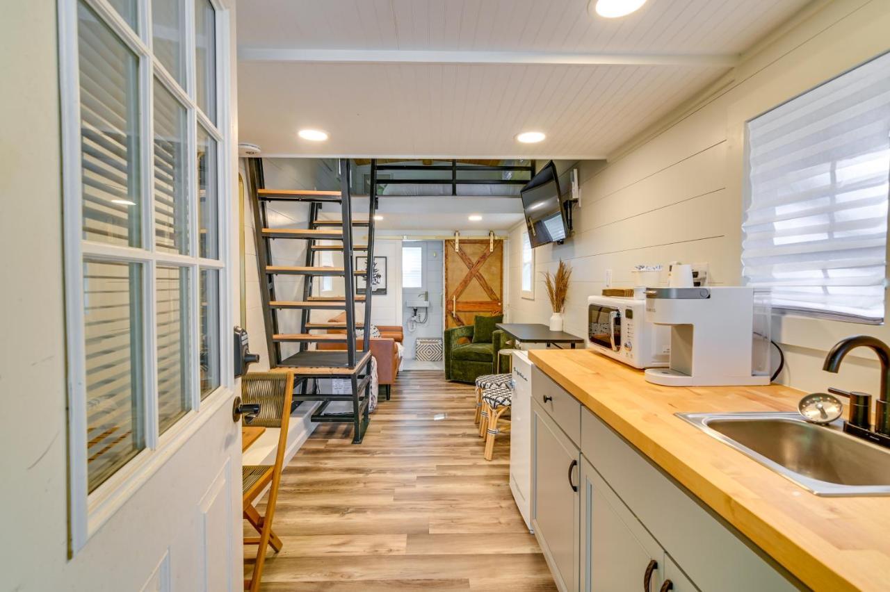 Contemporary Starkville Tiny Cabin 3 Mi To Msu! ภายนอก รูปภาพ
